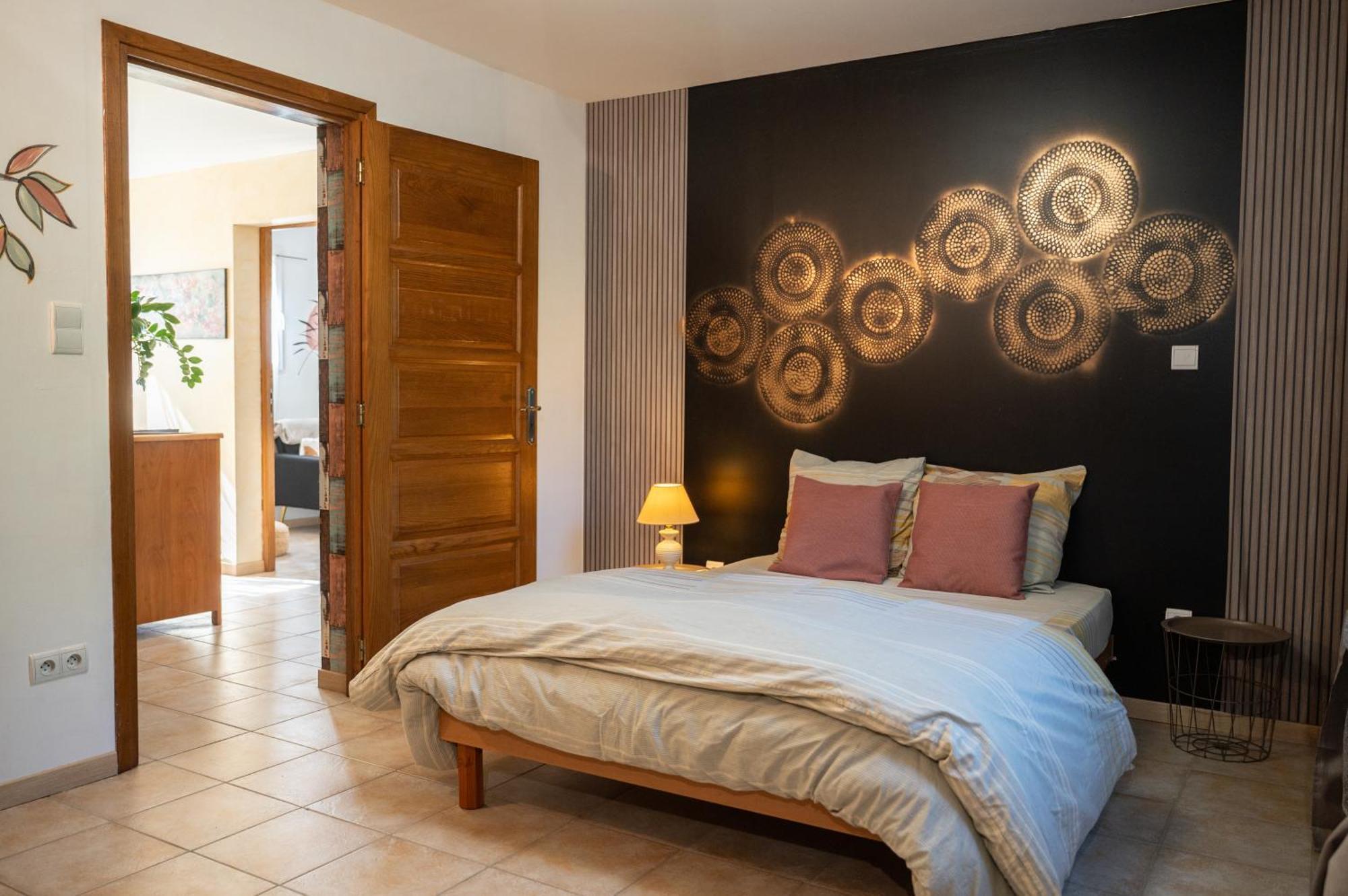Les Gardiens De La Vallee Apartment